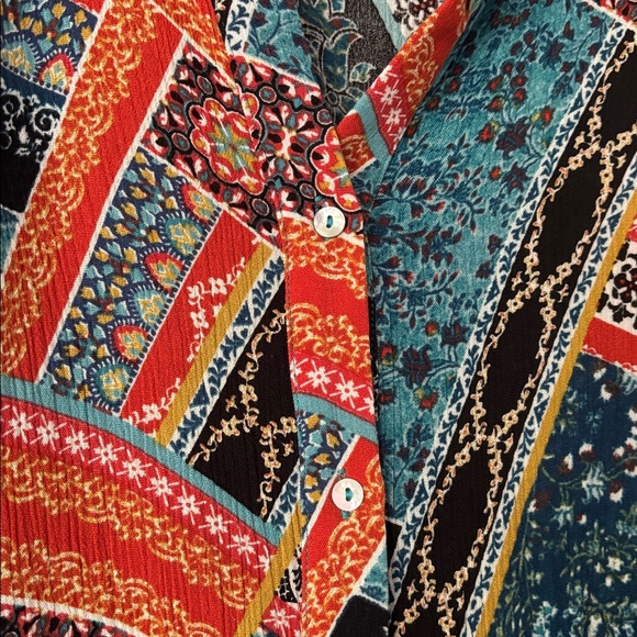 Patchwork Blouse - Picture 2 of 5